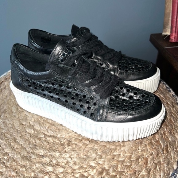 Musse & Cloud Anthropologie Casey Perforated Sneakers - Picture 5 of 9